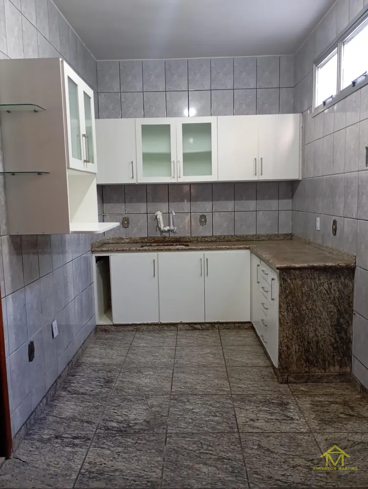 Casa, 2 quartos, 300 m² - Foto 2