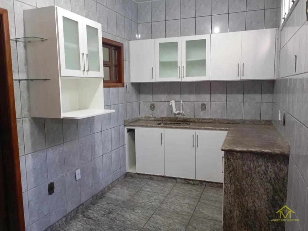 Casa, 2 quartos, 300 m² - Foto 1