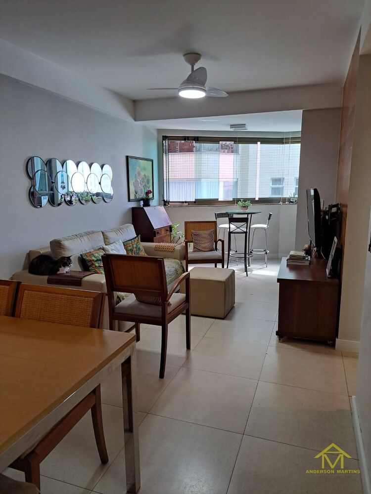 Apartamento à venda com 3 quartos, 130m² - Foto 1