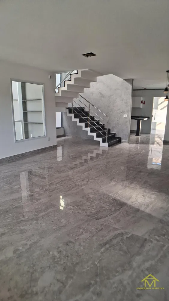 Casa, 4 quartos, 376 m² - Foto 1