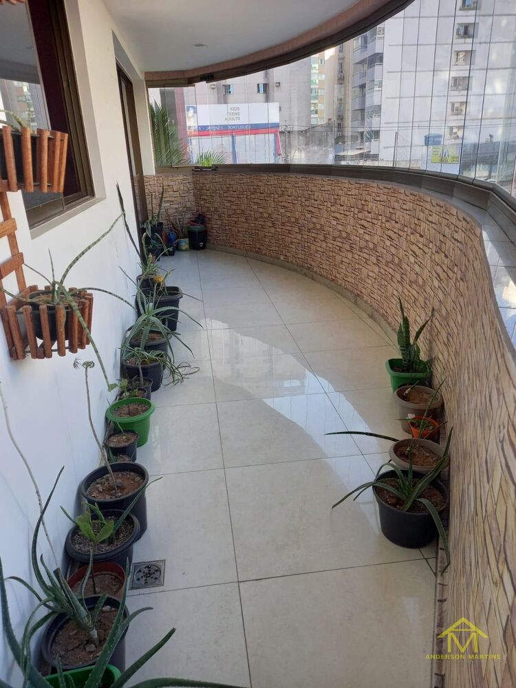 Apartamento à venda com 3 quartos, 150m² - Foto 4