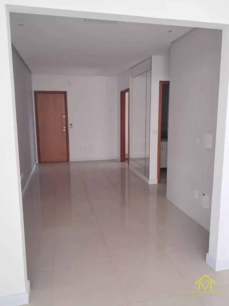 Apartamento à venda com 2 quartos, 7373m² - Foto 3