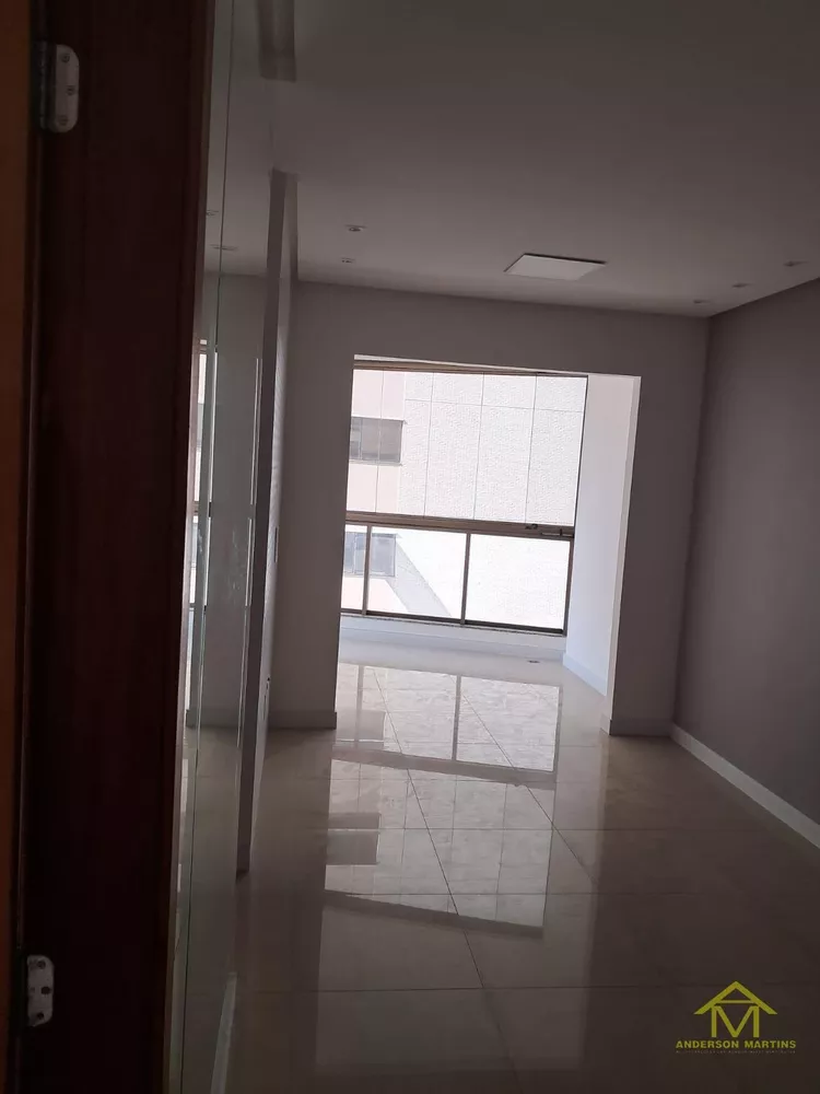 Apartamento à venda com 2 quartos, 7373m² - Foto 2