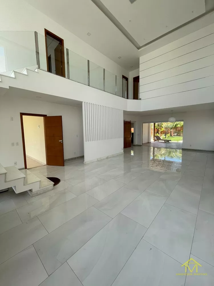 Casa à venda com 4 quartos, 341m² - Foto 3