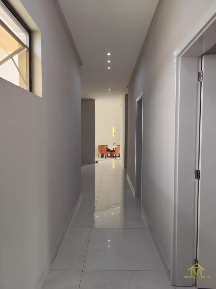 Casa, 4 quartos, 298 m² - Foto 3