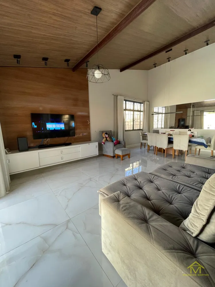 Casa, 5 quartos, 360 m² - Foto 1