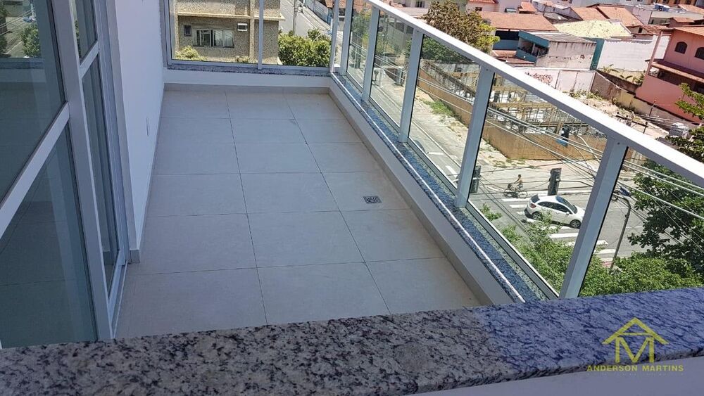 Apartamento à venda com 2 quartos, 66m² - Foto 2