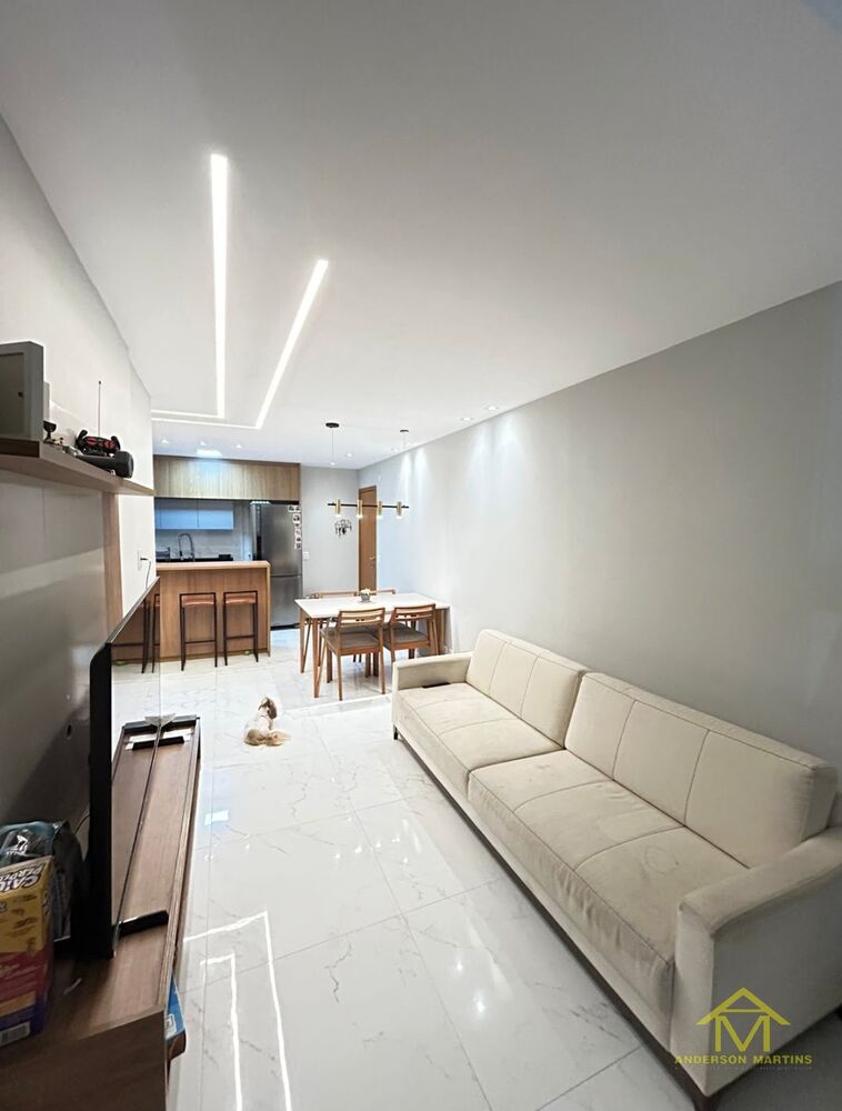 Apartamento à venda com 2 quartos, 65m² - Foto 1