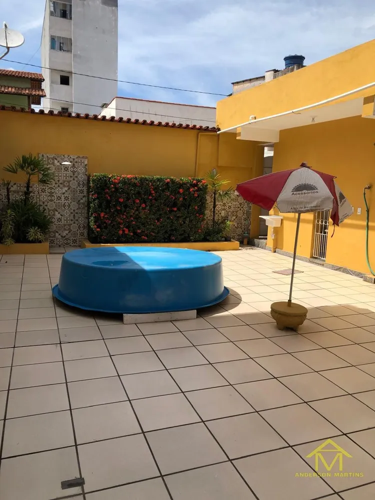 Casa, 4 quartos, 380 m² - Foto 1