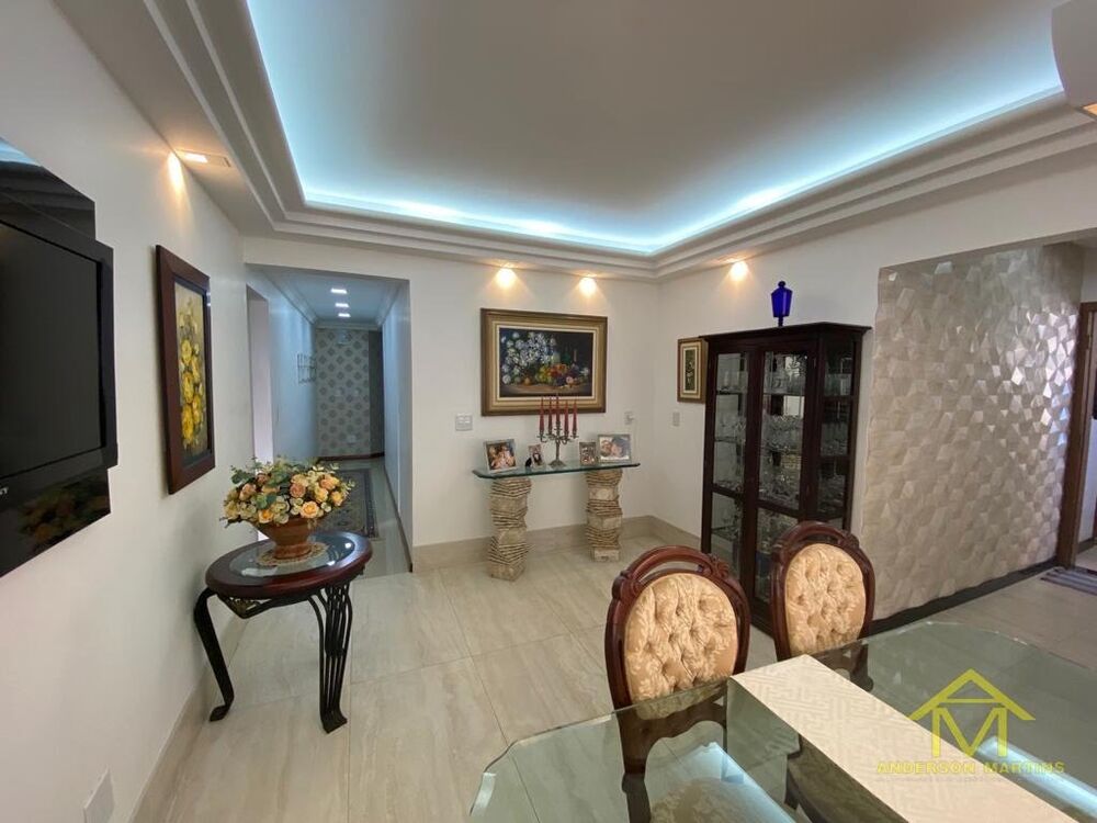 Apartamento, 4 quartos, 245 m² - Foto 1