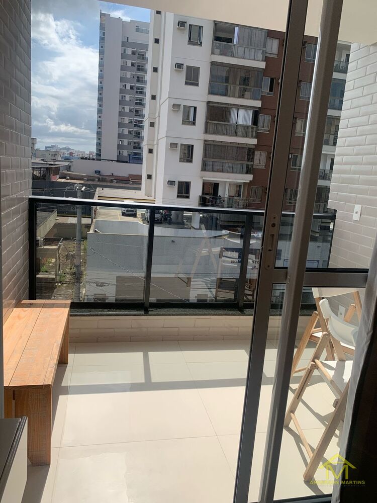 Apartamento à venda com 2 quartos, 61m² - Foto 2