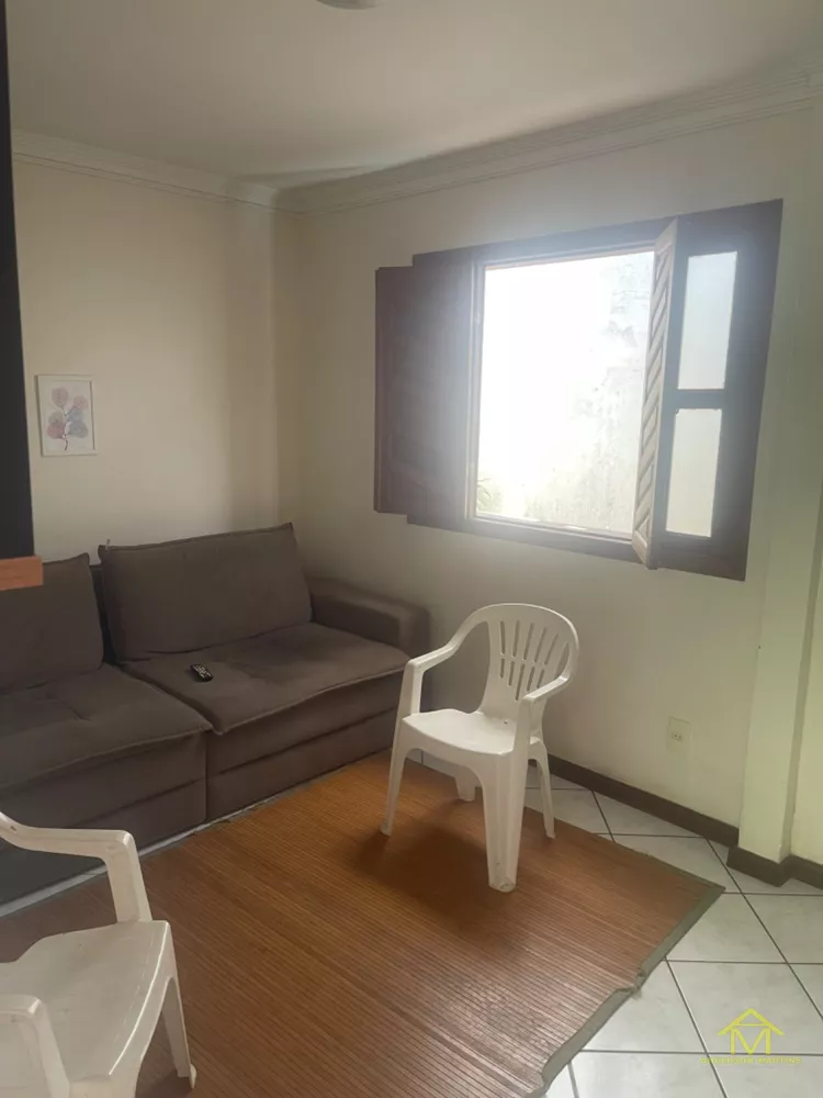 Casa, 5 quartos, 180 m² - Foto 2