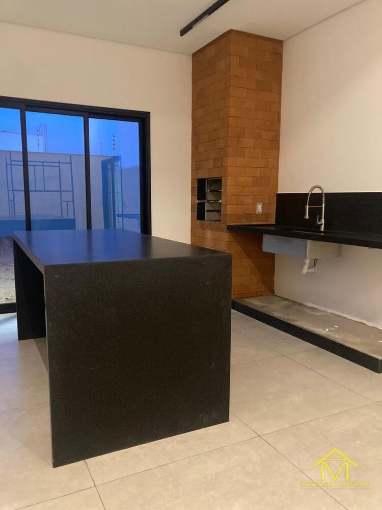 Casa, 3 quartos, 156 m² - Foto 2