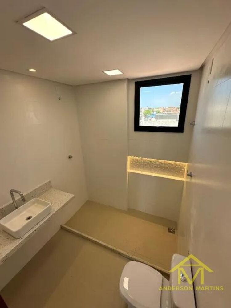 Casa à venda com 4 quartos, 322m² - Foto 7