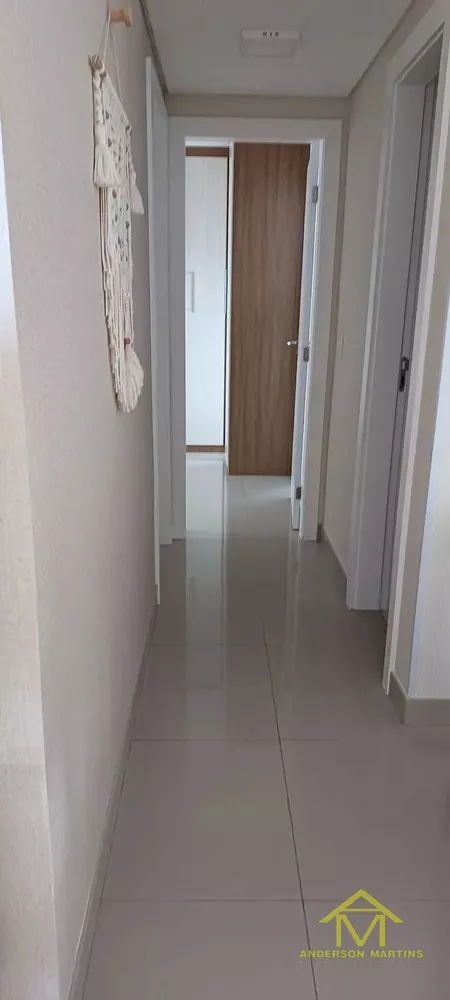 Apartamento à venda com 2 quartos, 75m² - Foto 3