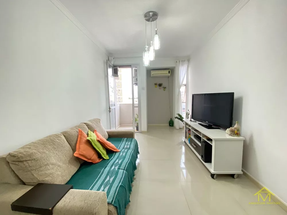 Apartamento à venda com 2 quartos, 85m² - Foto 2