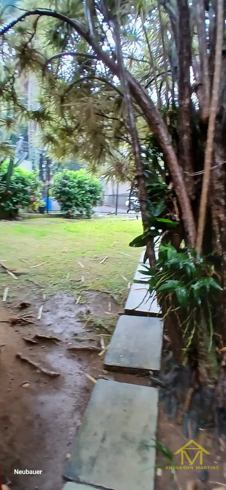 Casa, 6 quartos, 1200 m² - Foto 1