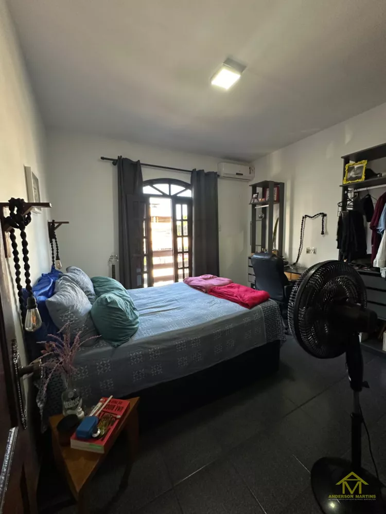 Casa, 4 quartos, 300 m² - Foto 9