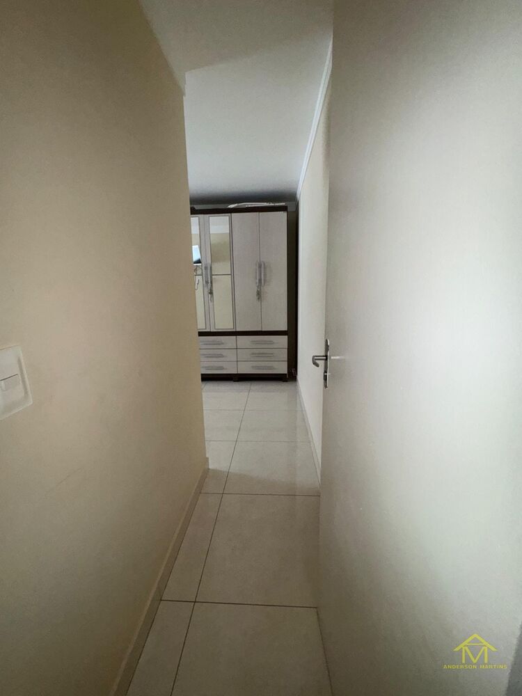 Apartamento à venda com 2 quartos, 60m² - Foto 4