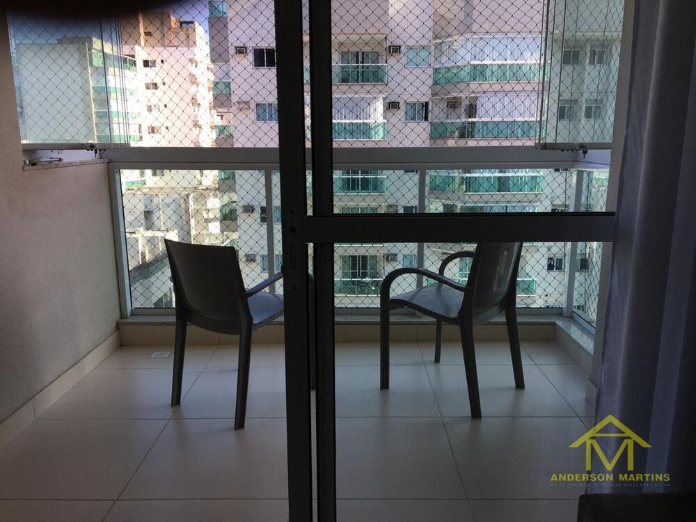 Apartamento à venda com 2 quartos, 65m² - Foto 2