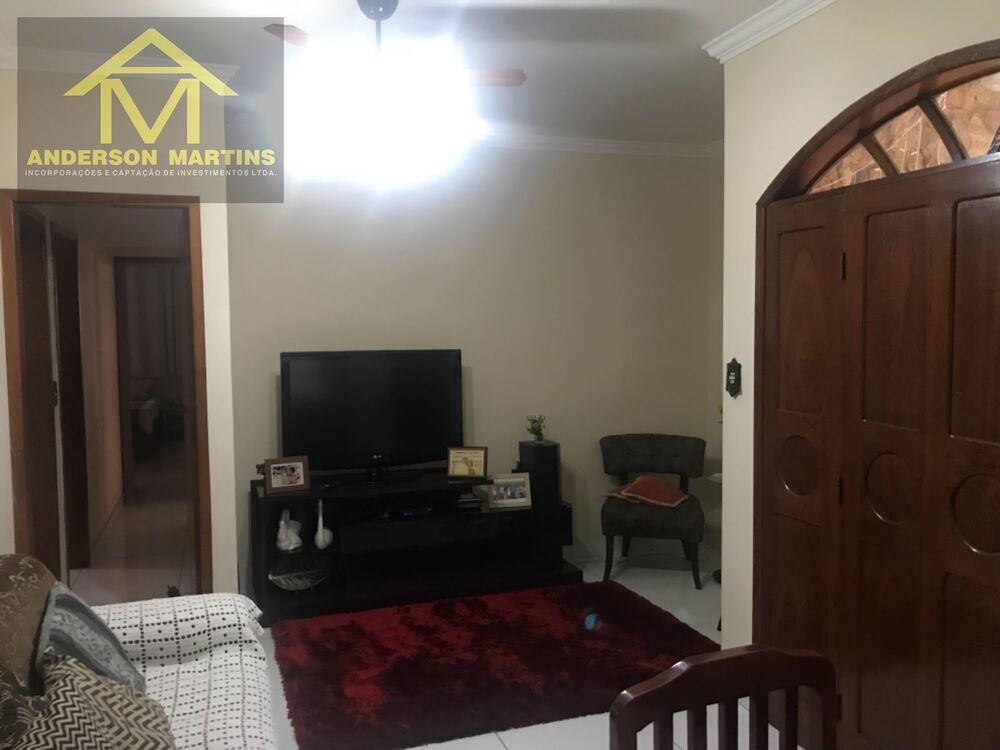 Casa, 3 quartos, 250 m² - Foto 10