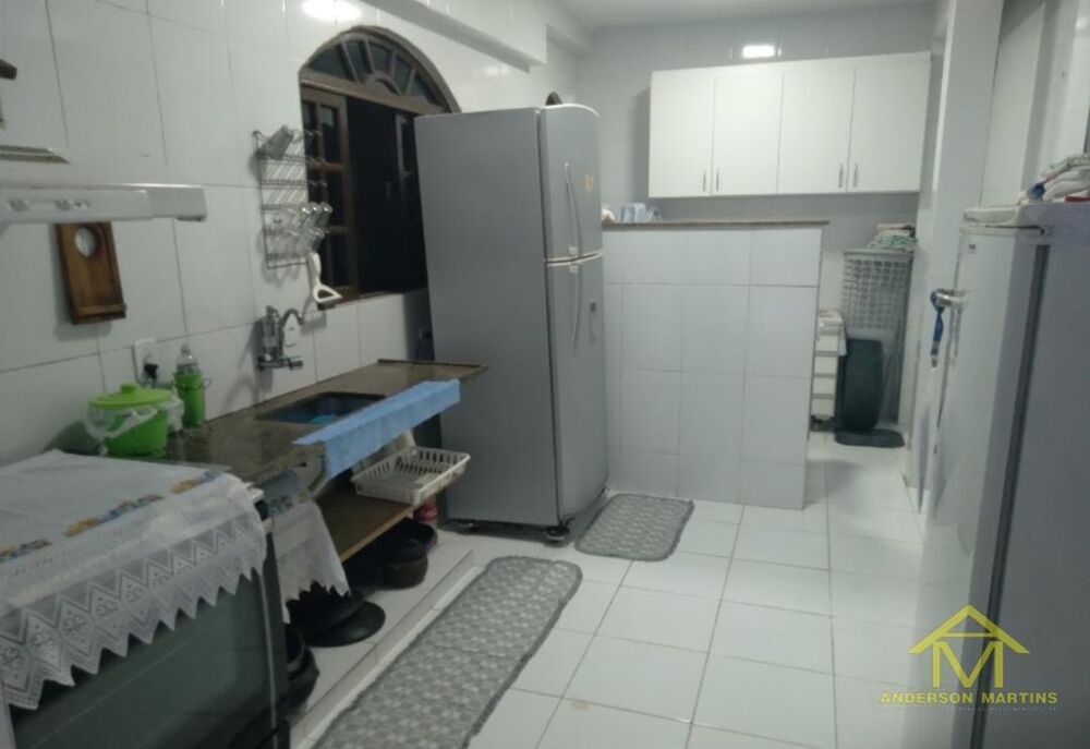 Casa à venda com 5 quartos, 200m² - Foto 8