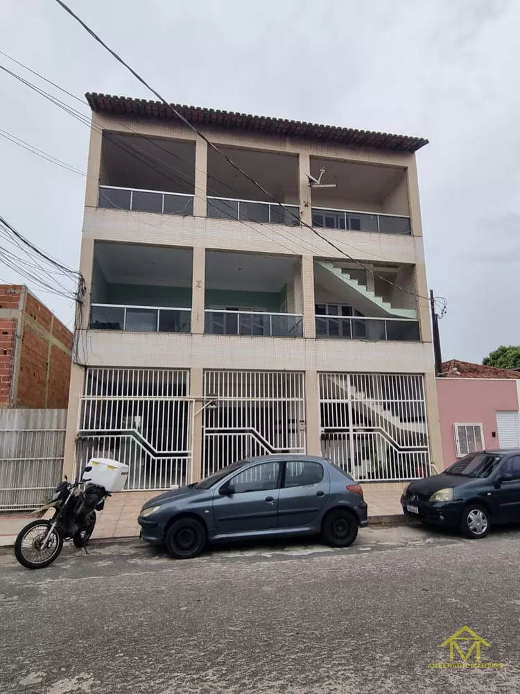 Casa, 9 quartos, 360 m² - Foto 1