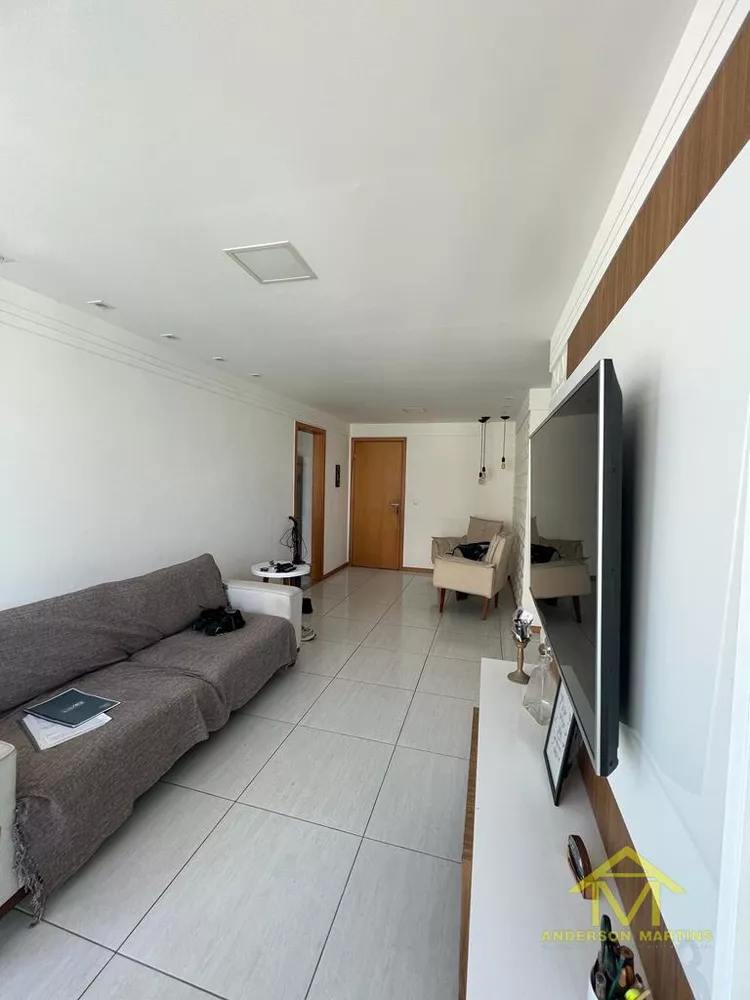 Apartamento à venda com 3 quartos, 100m² - Foto 2