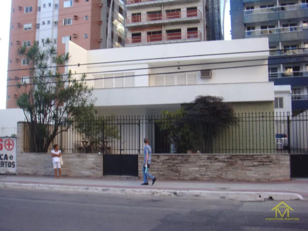 Casa, 4 quartos, 600 m² - Foto 1