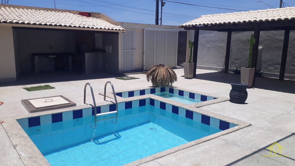 Casa, 3 quartos, 300 m² - Foto 1
