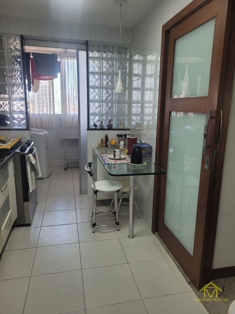 Apartamento à venda com 3 quartos, 126m² - Foto 4