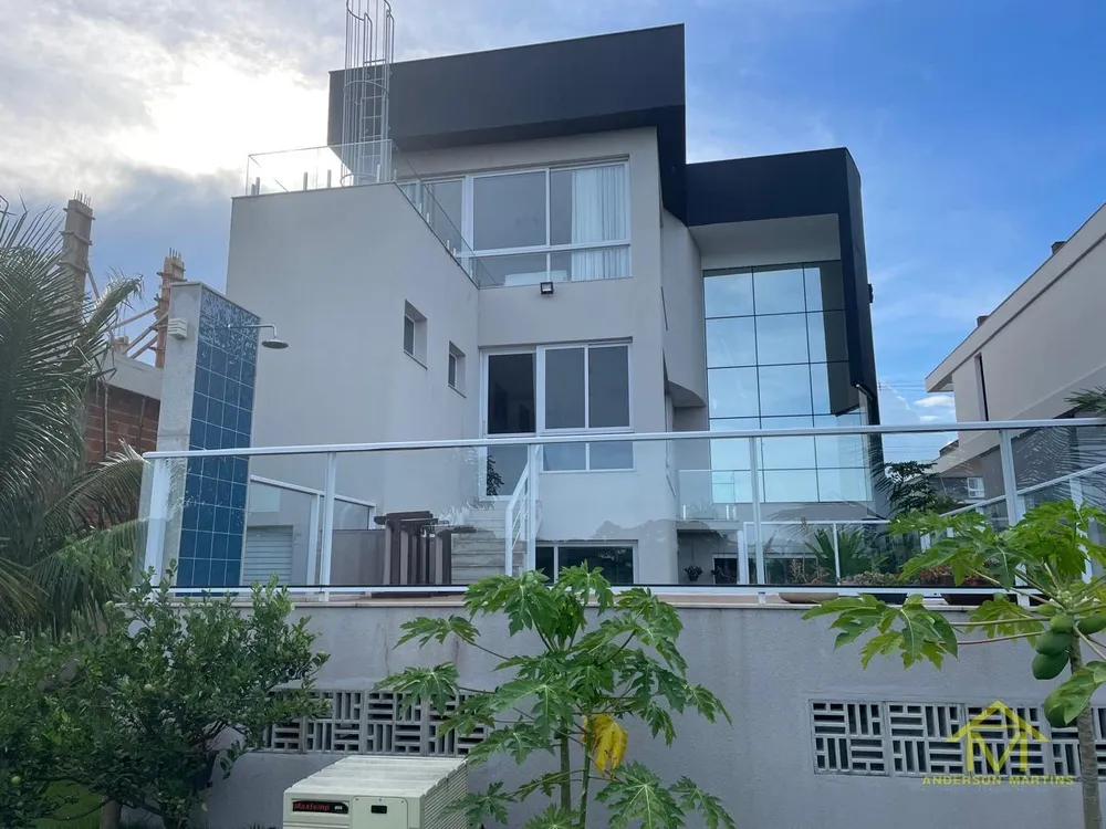 Casa, 4 quartos, 600 m² - Foto 1