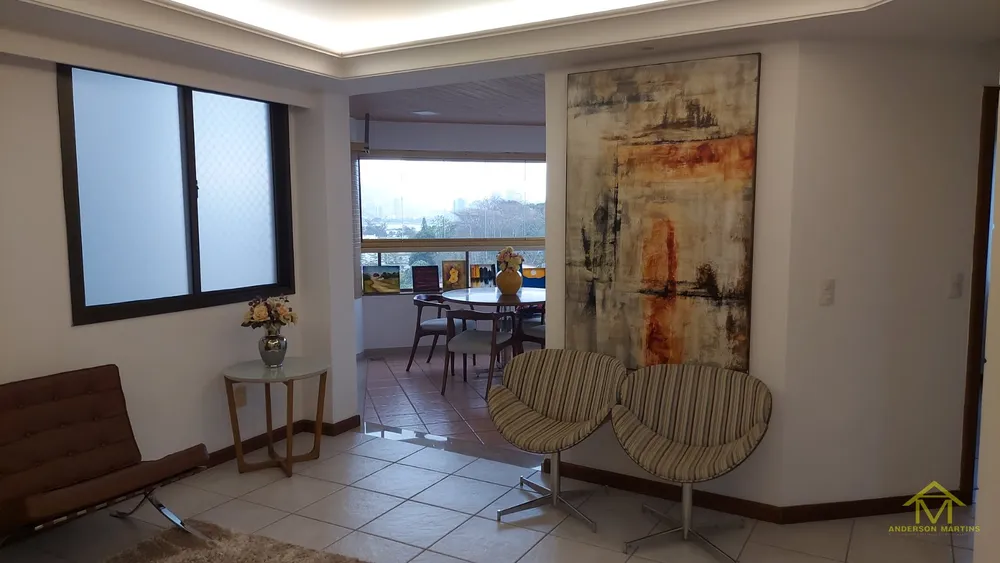 Apartamento, 4 quartos, 241 m² - Foto 2