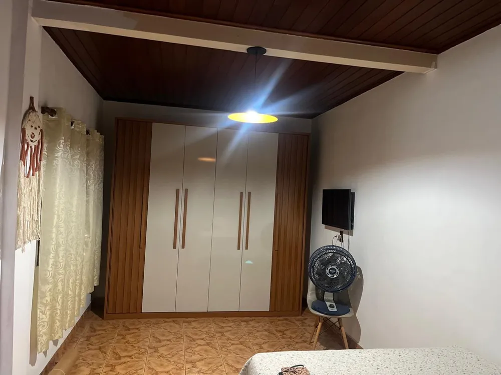 Casa, 3 quartos, 225 m² - Foto 34