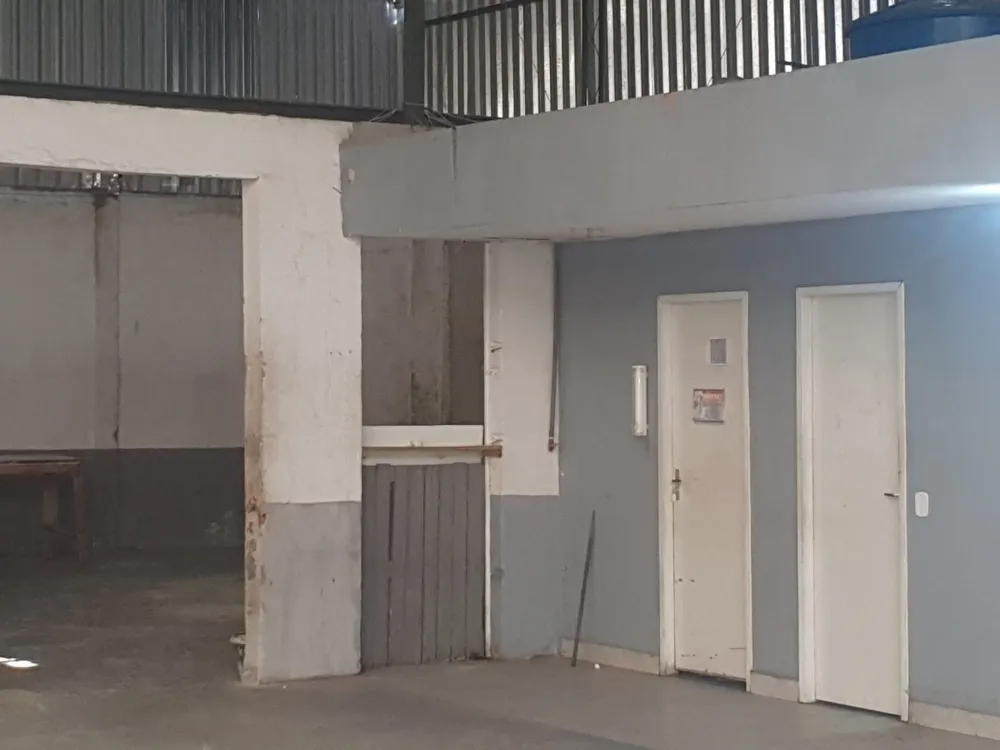 Depósito-Galpão, 658 m² - Foto 39