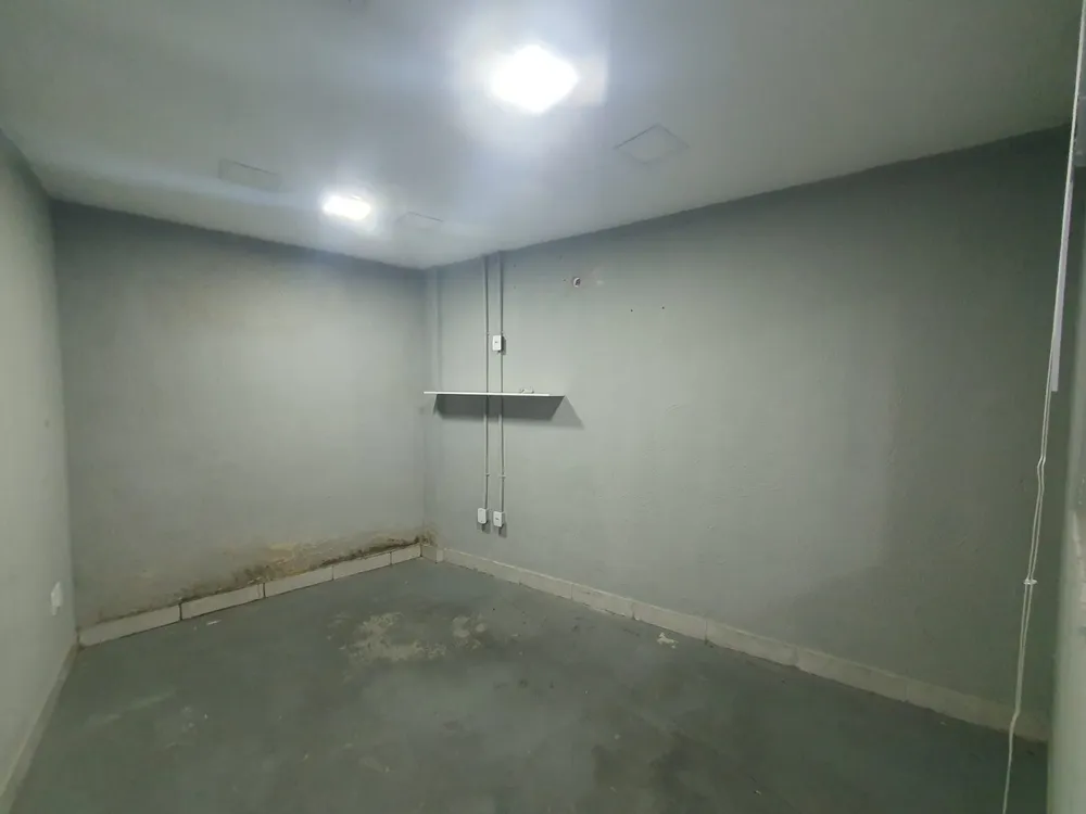 Depósito-Galpão, 658 m² - Foto 15