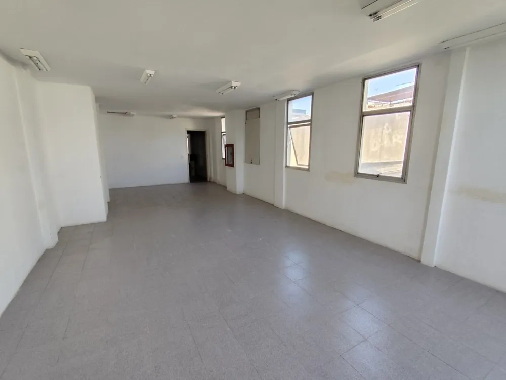 Prédio Inteiro, 694 m² - Foto 1