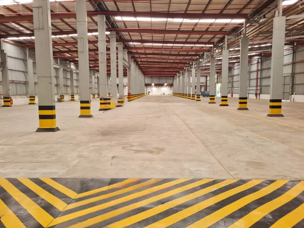 Depósito-Galpão, 9000 m² - Foto 1