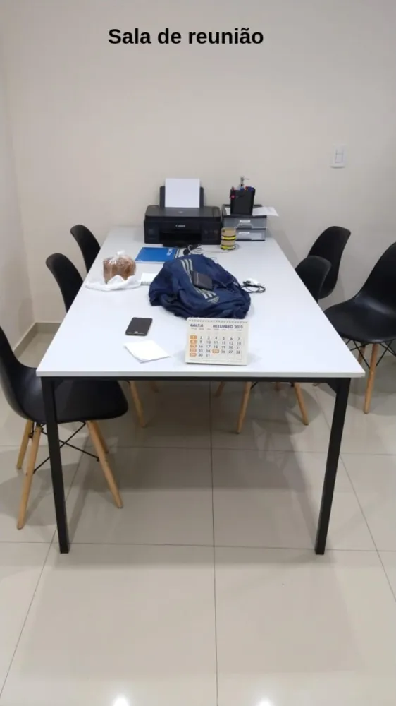 Prédio Inteiro - Foto 1