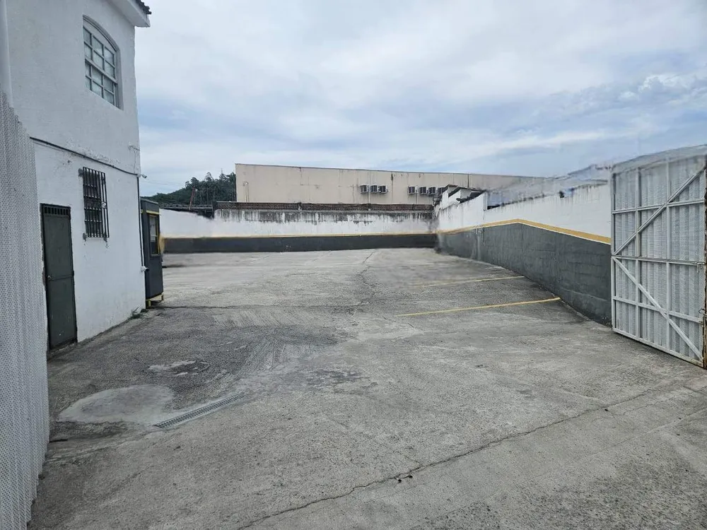 Loteamento e Condomínio, 612 m² - Foto 1