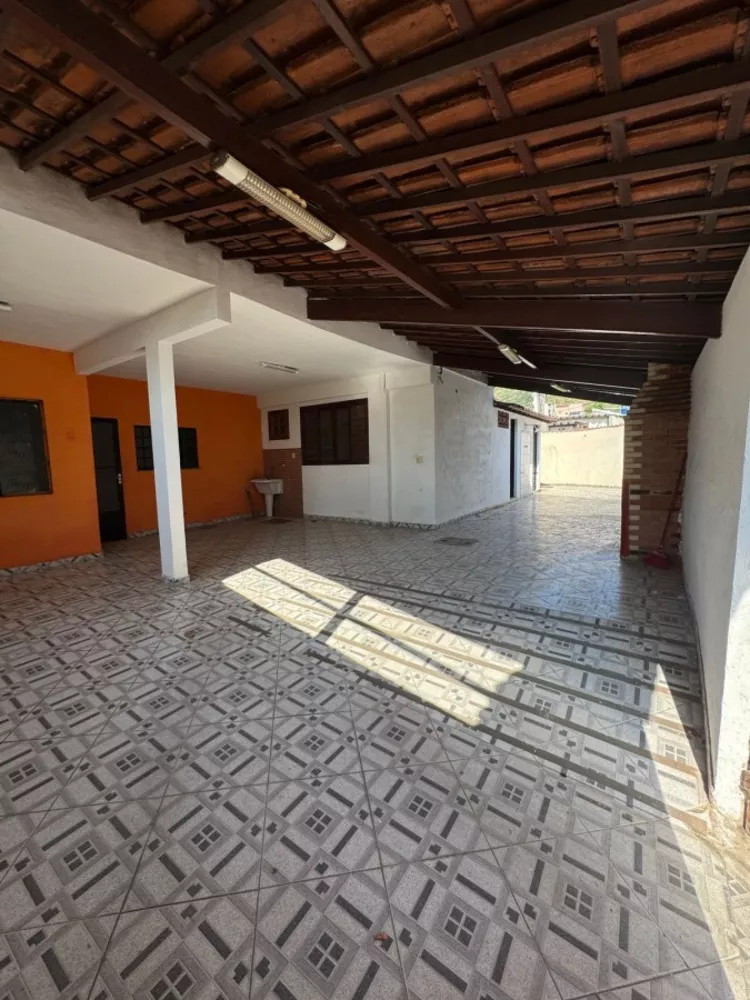 Prédio Inteiro, 200 m² - Foto 1