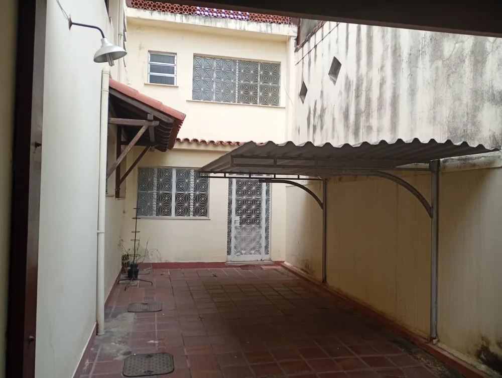 Casa, 3 quartos, 240 m² - Foto 1