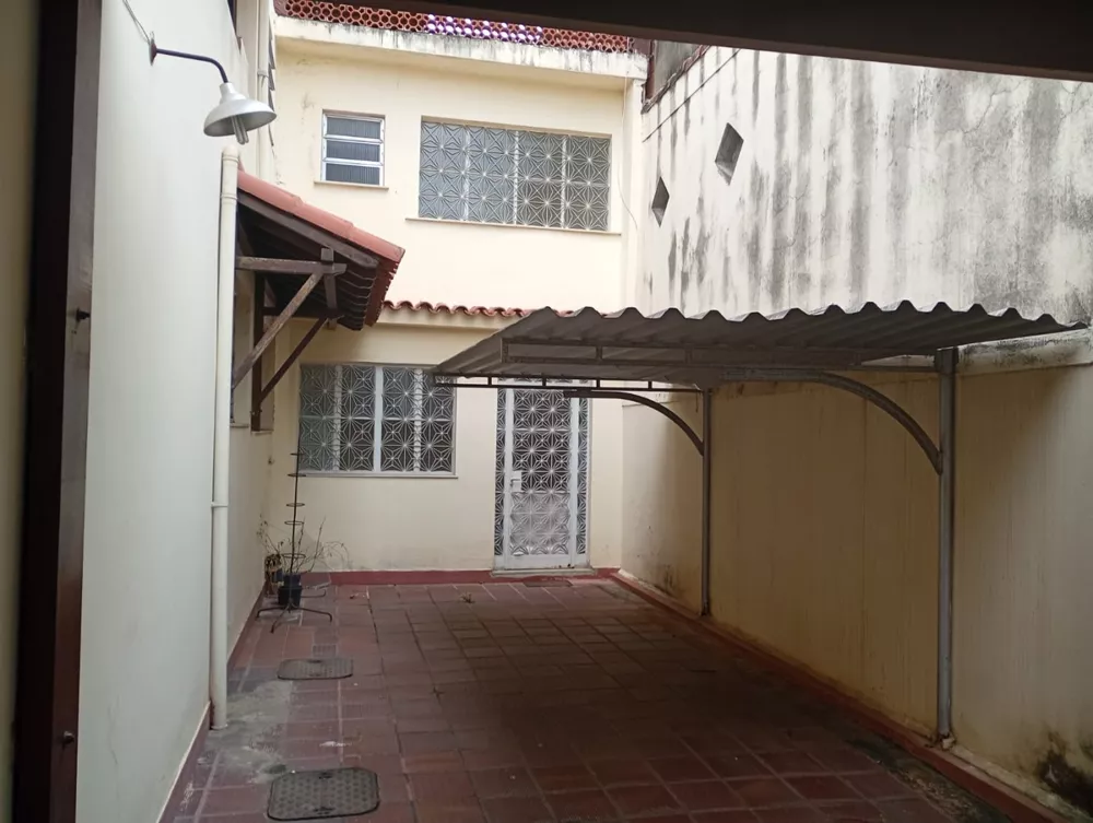 Casa, 3 quartos, 240 m² - Foto 30