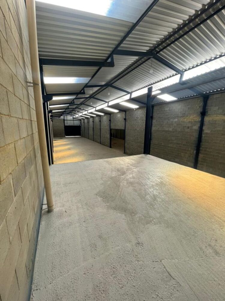 Depósito-Galpão-Armazém para alugar com 1 quarto, 1000m² - Foto 7