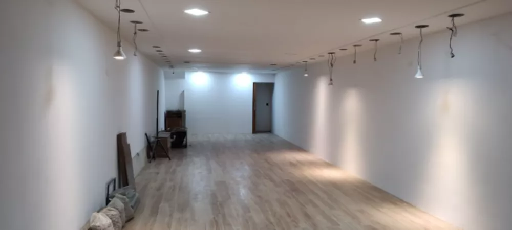 Loja-Salão, 210 m² - Foto 1