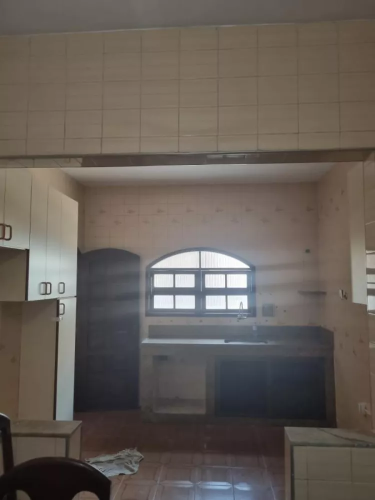 Casa, 4 quartos, 302 m² - Foto 6