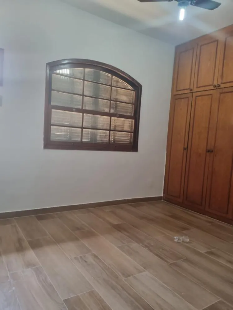 Casa, 4 quartos, 302 m² - Foto 60