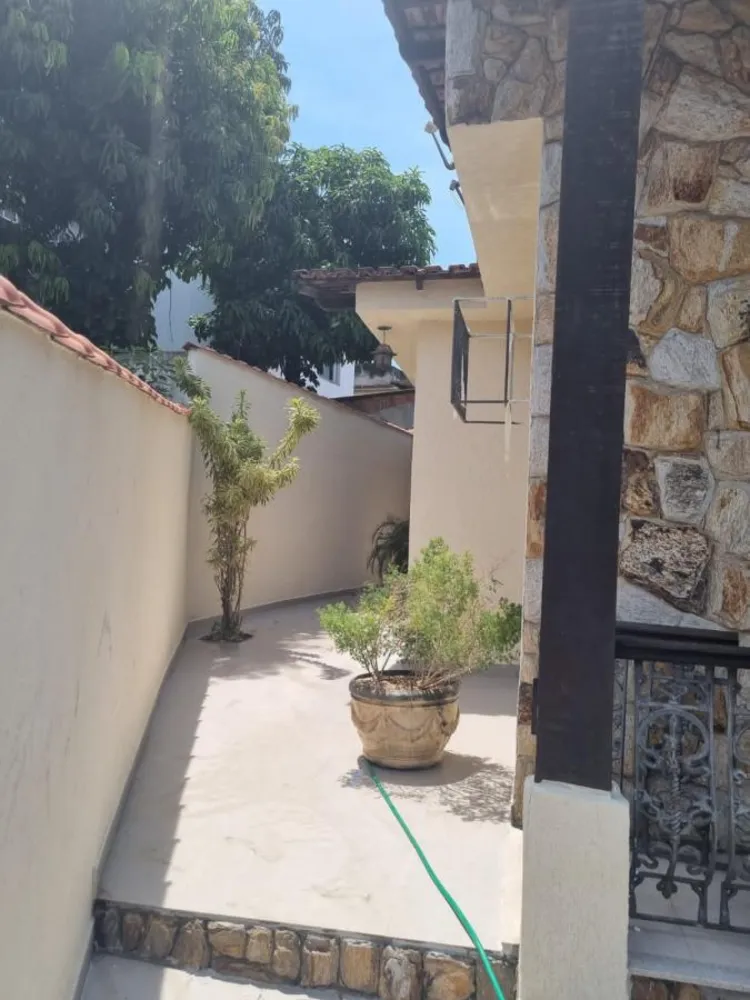 Casa, 4 quartos, 302 m² - Foto 23