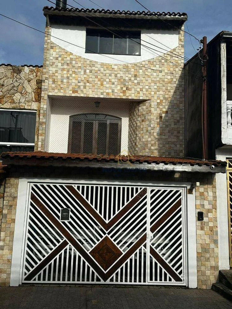 Sobrado, 3 quartos, 280 m² - Foto 1
