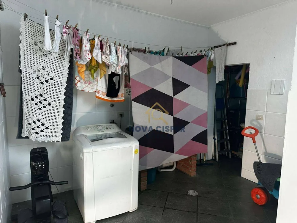 Sobrado, 3 quartos, 280 m² - Foto 2